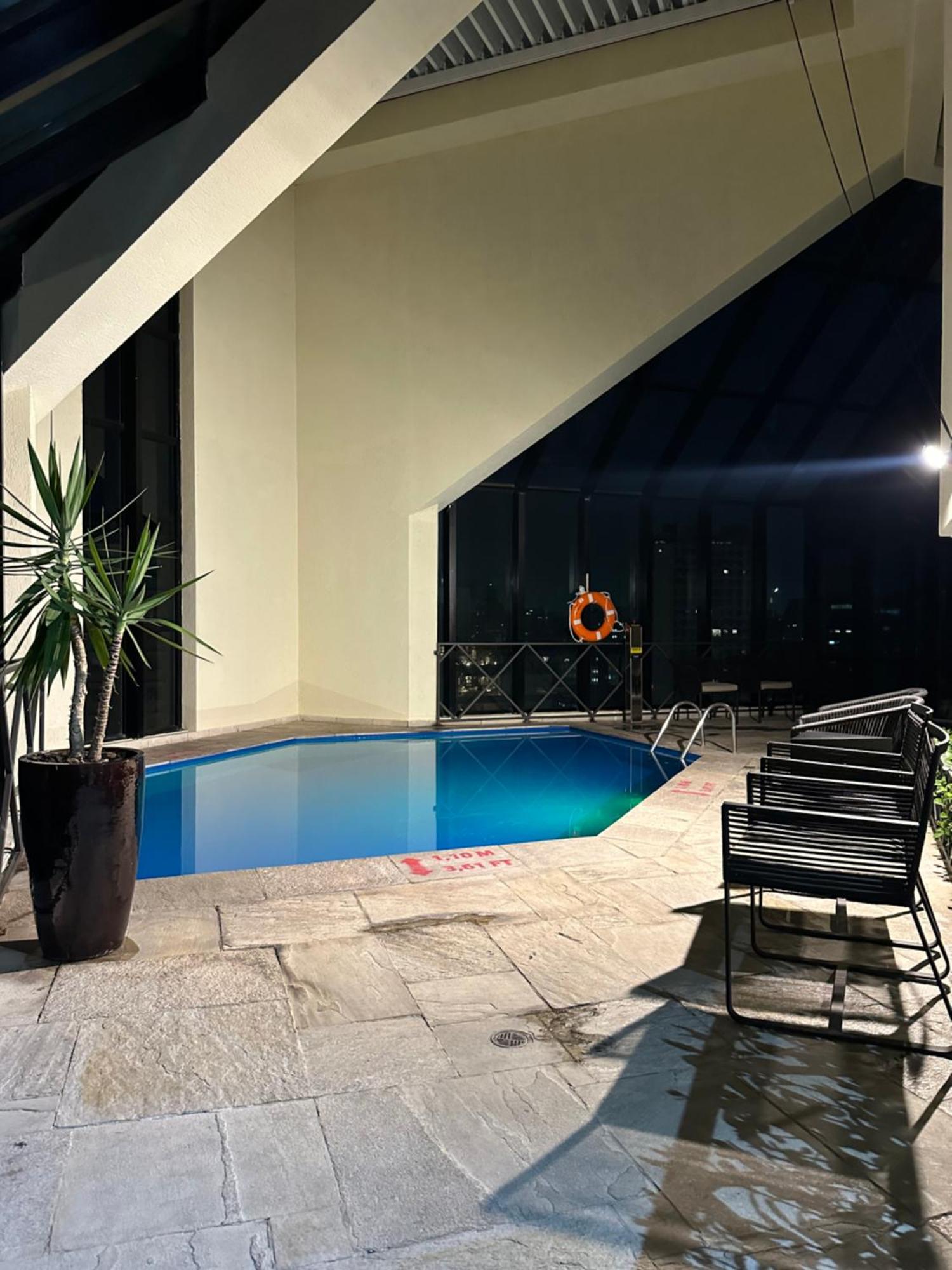 R Oscar Freire Premium Com Varanda Apartamento *